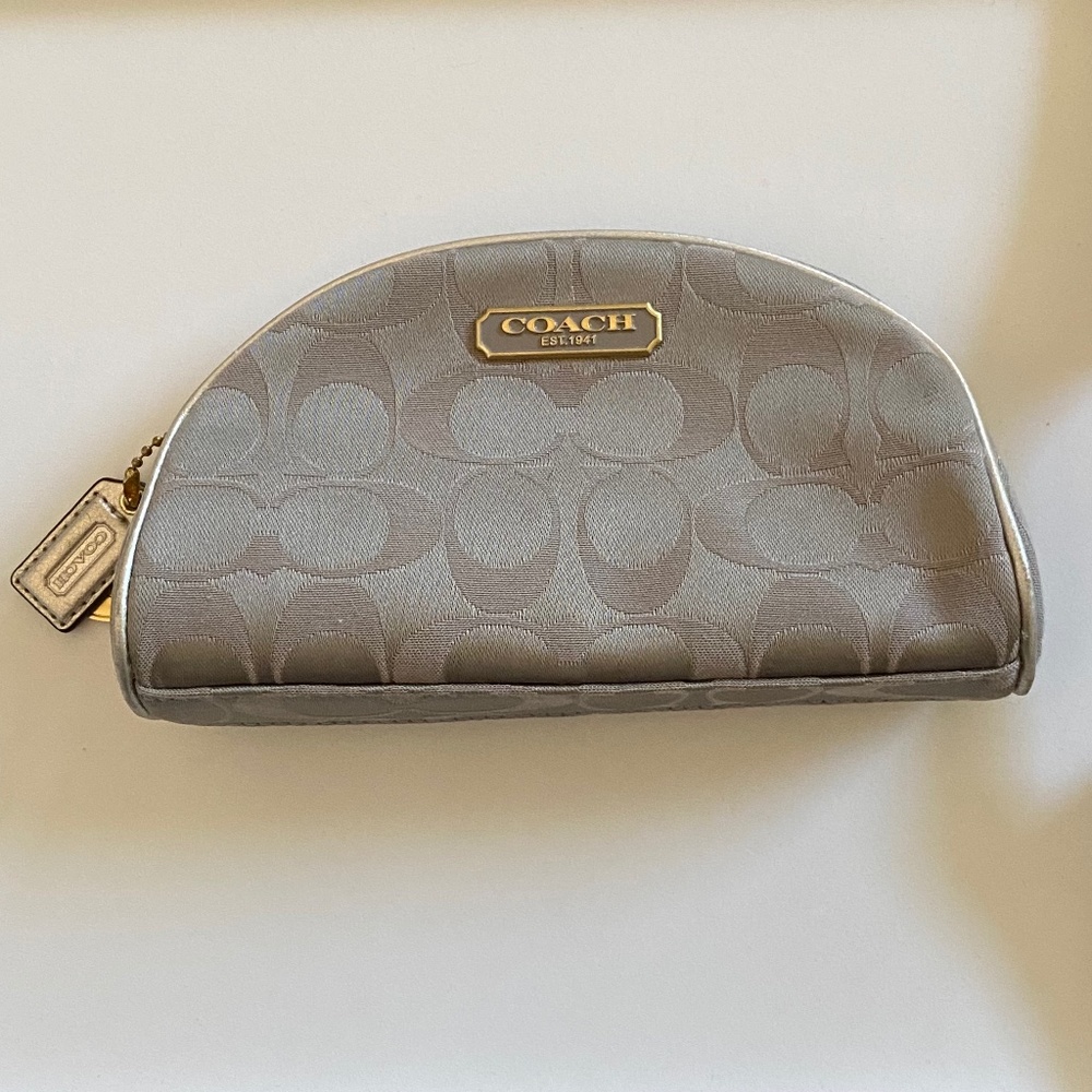 Coach // Estée Lauder limited edition Cosmetic Bag